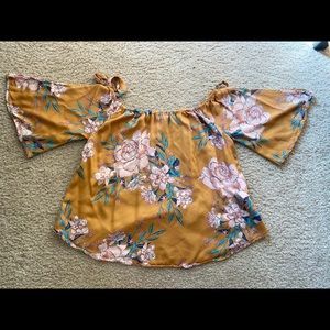 Floral shirt, off the shoulder Billabong